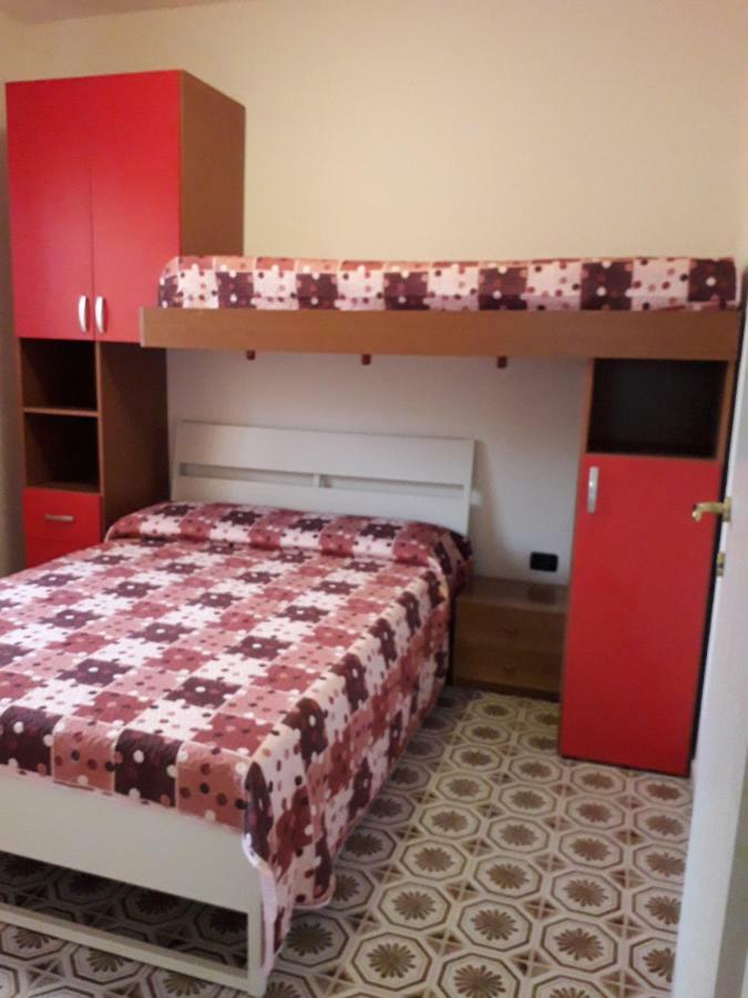 Appartamento Al Mare Lorella 索托马里纳 外观 照片