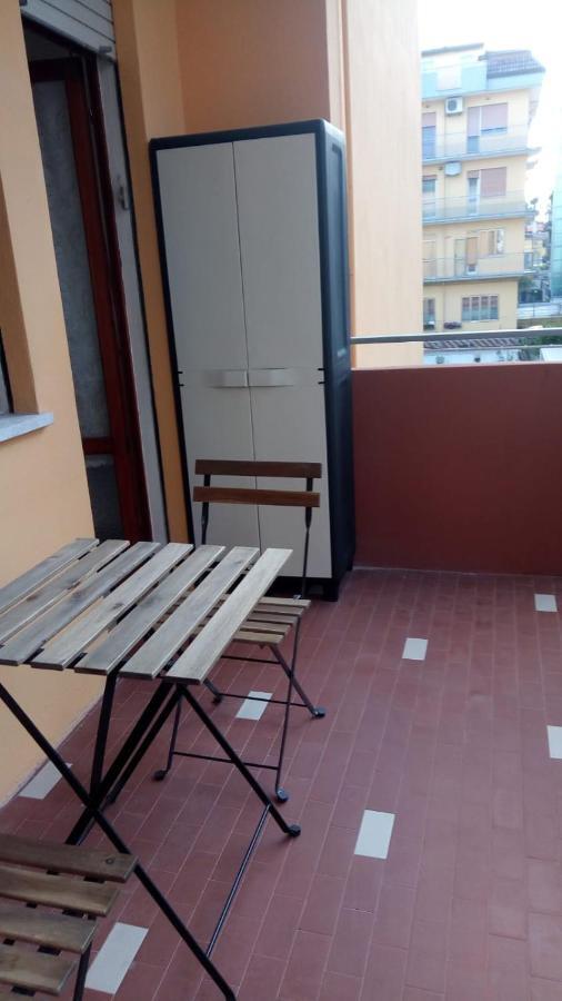 Appartamento Al Mare Lorella 索托马里纳 外观 照片